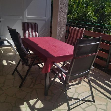 Zelena Oaza Apartment Новиград Екстериор снимка