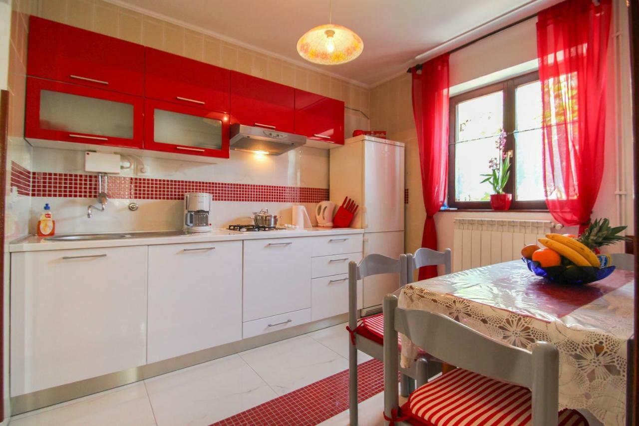 Zelena Oaza Apartment Новиград Екстериор снимка